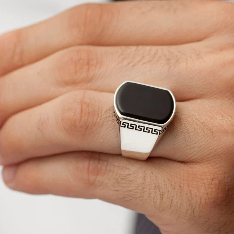 The Izmir Black Aqeeq Ring