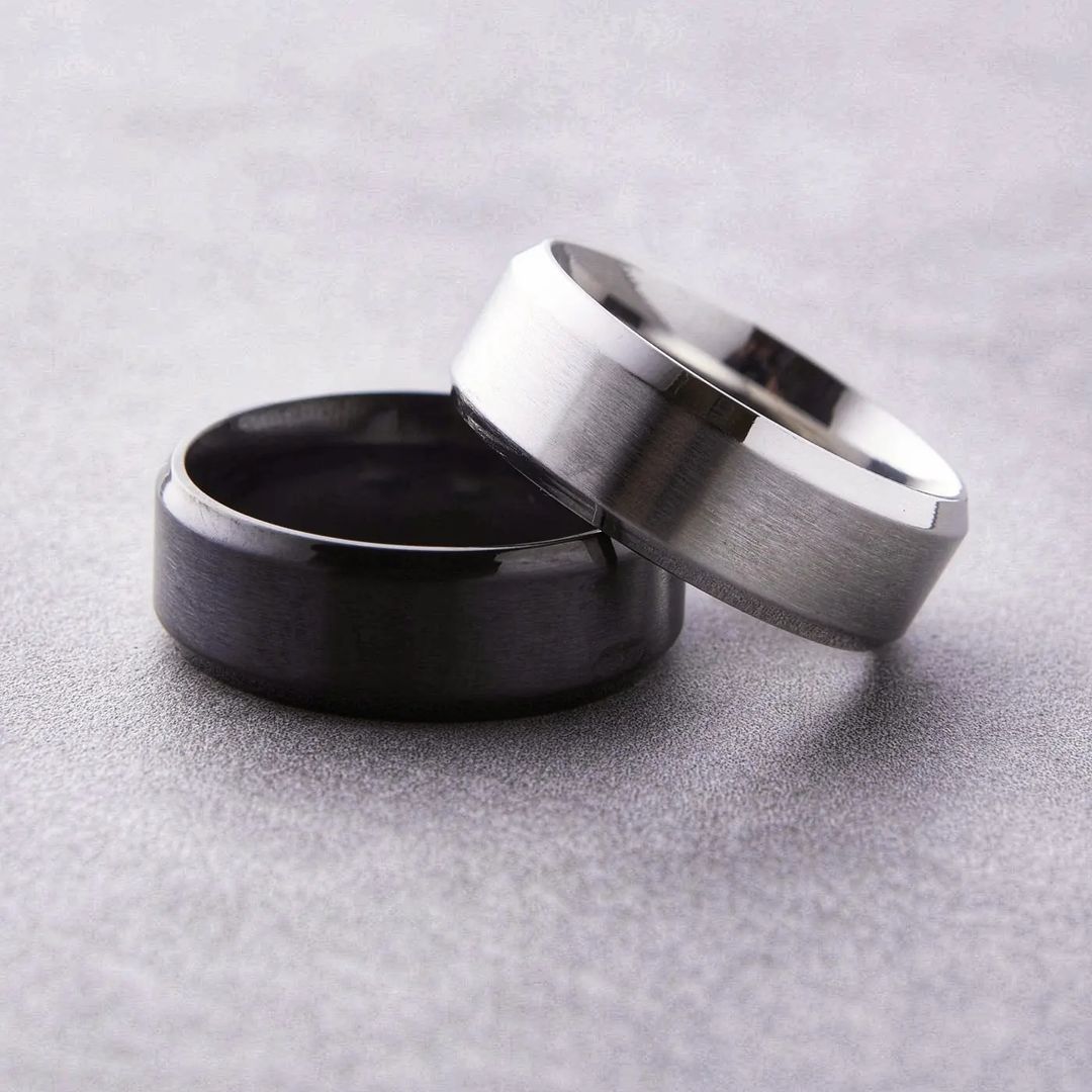 ESSENTIAL RINGS