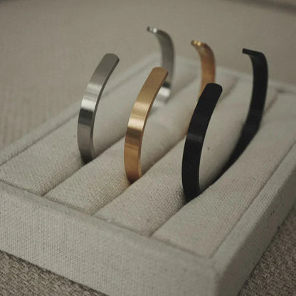 ENGRAVED BANGLE