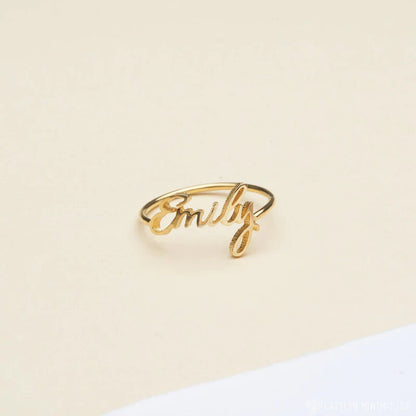 LAVISH GRACE SCRIPT RING